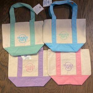 Trader joe’s new mini tote bag of 4